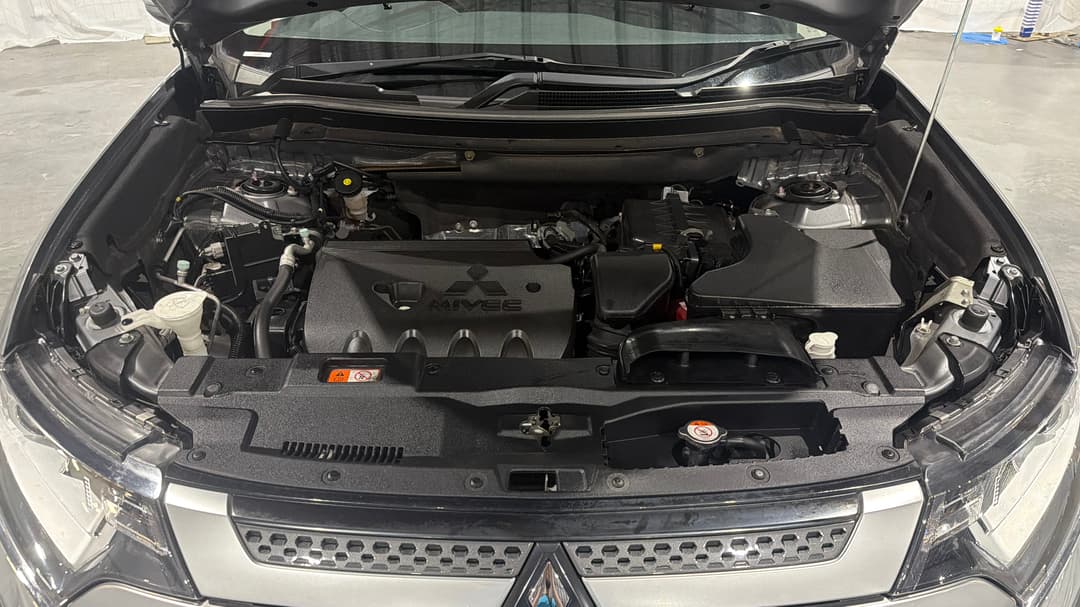 2019 Mitsubishi Outlander Ls 7 Seat (2WD), Automatic, 81336 km, Open Bonnet (Engine)