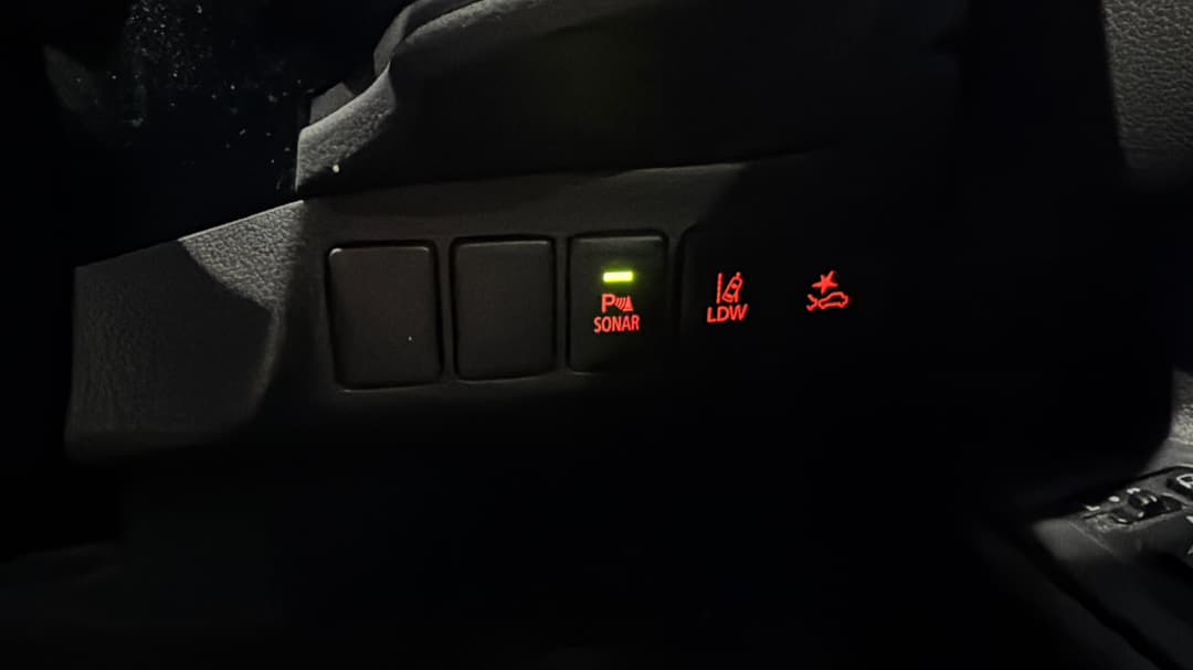 2019 Mitsubishi Outlander Ls 7 Seat (2WD), Automatic, 81336 km, Utility Switches/Buttons