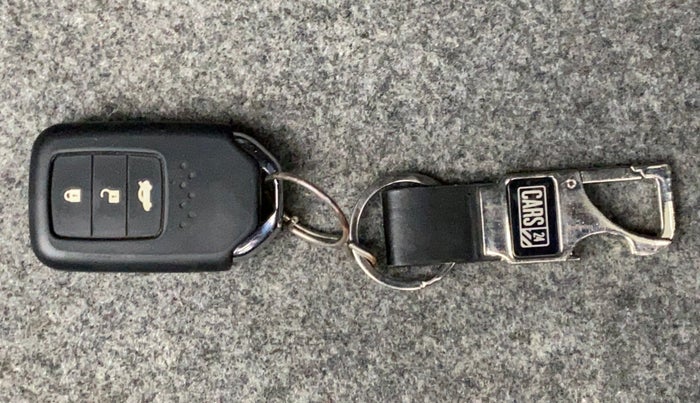 2019 Honda City V MT PETROL, Petrol, Manual, 46,547 km, Key Close Up