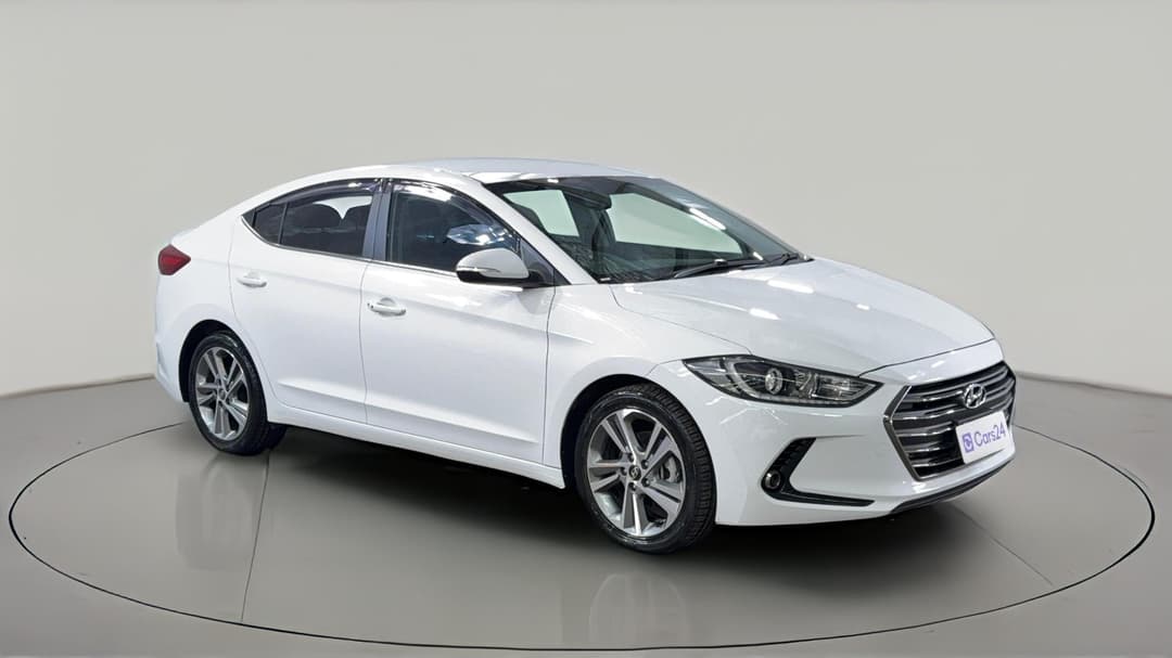 2017 Hyundai Elantra Elite 2.0 Mpi, Automatic, 22813 km, Right Front Diagonal (45- Degree) View