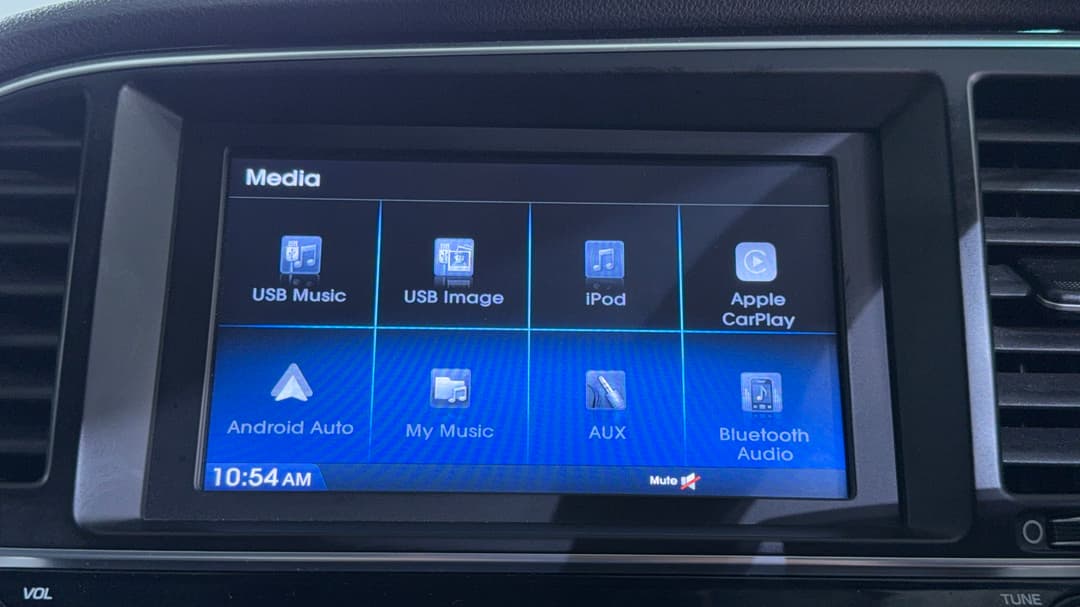 2017 Hyundai Elantra Elite 2.0 Mpi, Automatic, 22813 km, Android/Apple Car Play