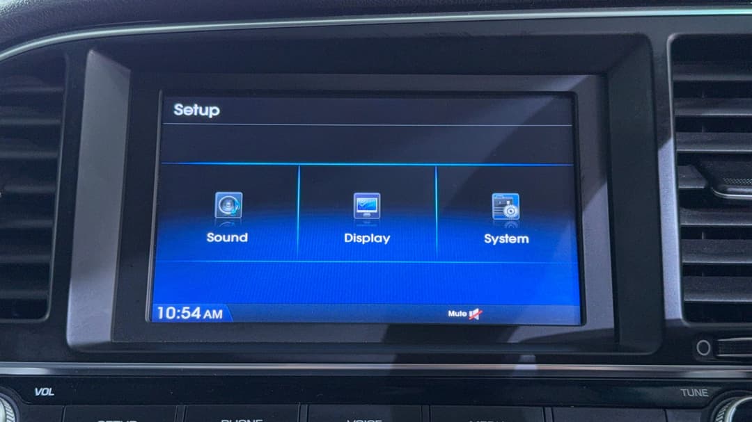 2017 Hyundai Elantra Elite 2.0 Mpi, Automatic, 22813 km, Infotainment System