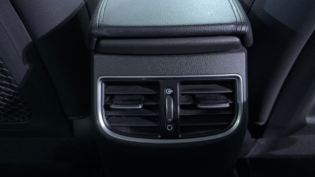 2017 Hyundai Elantra Elite 2.0 Mpi, Automatic, 22813 km, Rear A/C Vent