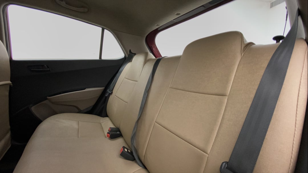 Right Side Rear Door Cabin