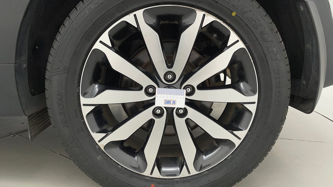 Wheels Rim Rear LHS Gutter Rash