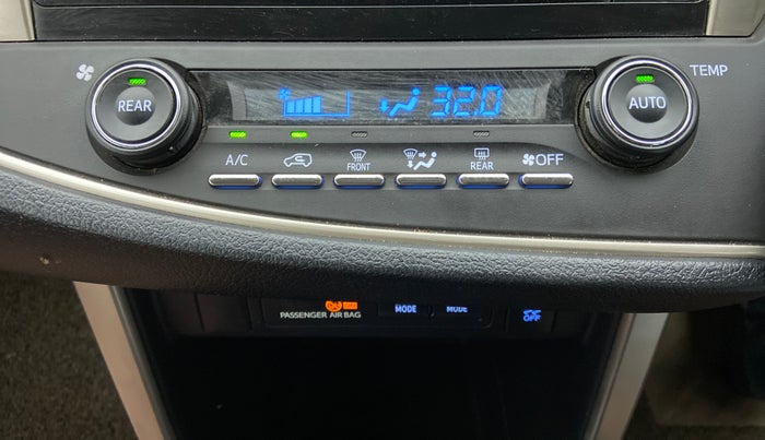 2018 Toyota Innova Crysta 2.8 ZX AT 7 STR, Diesel, Automatic, 53,474 km, Automatic Climate Control
