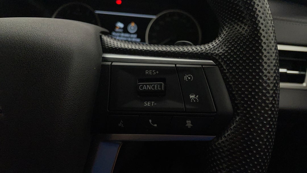 2024 Mitsubishi Outlander Es 7 Seat (2WD), Automatic, 26916 km, Cruise Control