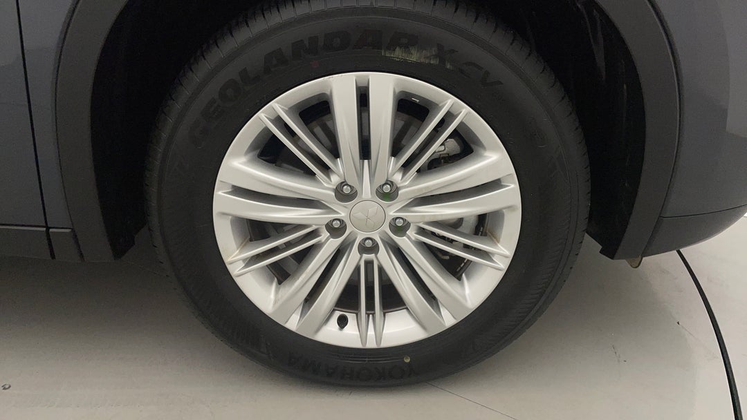 2024 Mitsubishi Outlander Es 7 Seat (2WD), Automatic, 26916 km, Right Front Wheel