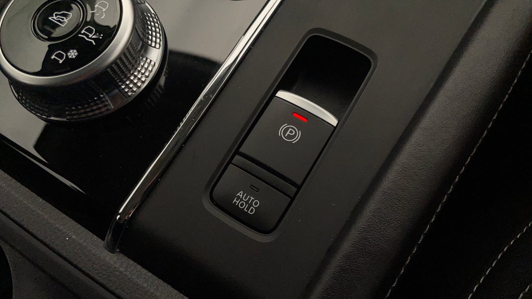 2024 Mitsubishi Outlander Es 7 Seat (2WD), Automatic, 26916 km, Handbrake