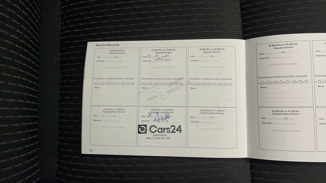 2024 Mitsubishi Outlander Es 7 Seat (2WD), Automatic, 26916 km, Service History