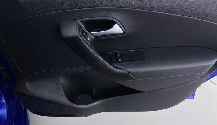 2019 Volkswagen Ameo Trendline 1.0, Petrol, Manual, 13,942 km, Driver Side Door Panels Control