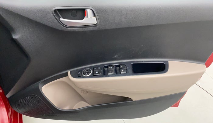 2018 Hyundai Grand i10 ASTA 1.2 KAPPA VTVT, Petrol, Manual, 30,181 km, Driver Side Door Panels Control