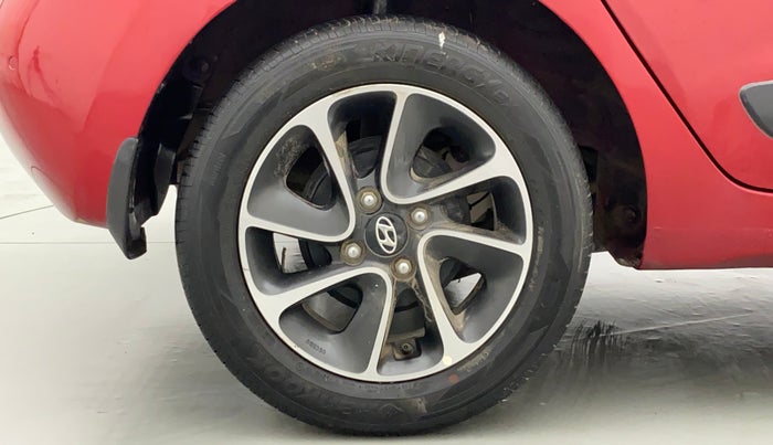 2018 Hyundai Grand i10 ASTA 1.2 KAPPA VTVT, Petrol, Manual, 30,181 km, Right Rear Wheel