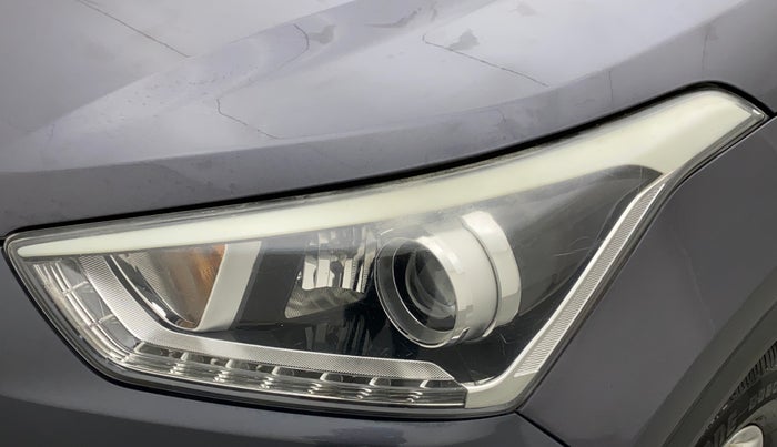 2017 Hyundai Creta SX PLUS 1.6 PETROL, Petrol, Manual, 1,05,384 km, Left headlight - Minor scratches