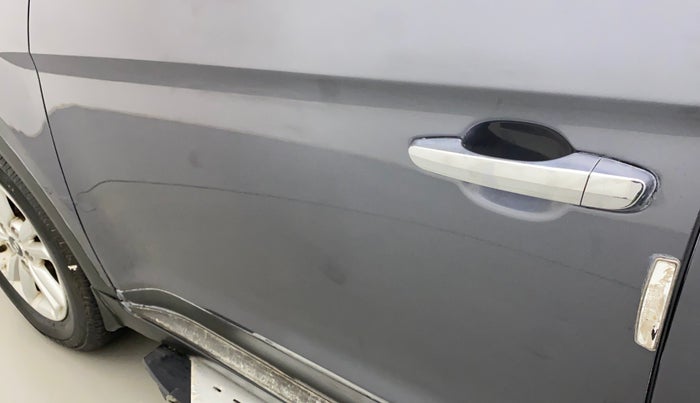 2017 Hyundai Creta SX PLUS 1.6 PETROL, Petrol, Manual, 1,05,384 km, Front passenger door - Slightly dented