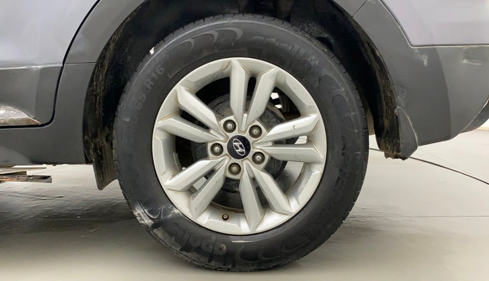 2017 Hyundai Creta SX PLUS 1.6 PETROL, Petrol, Manual, 1,05,384 km, Left Rear Wheel
