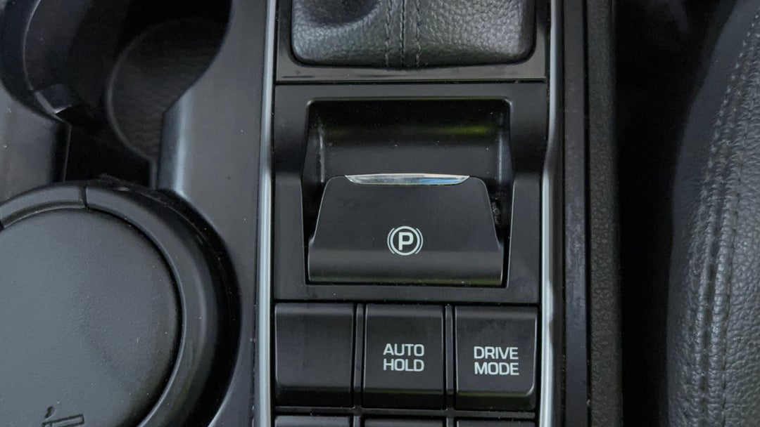 2018 Hyundai Tucson Elite Crdi (awd), Automatic, 112840 km, Handbrake