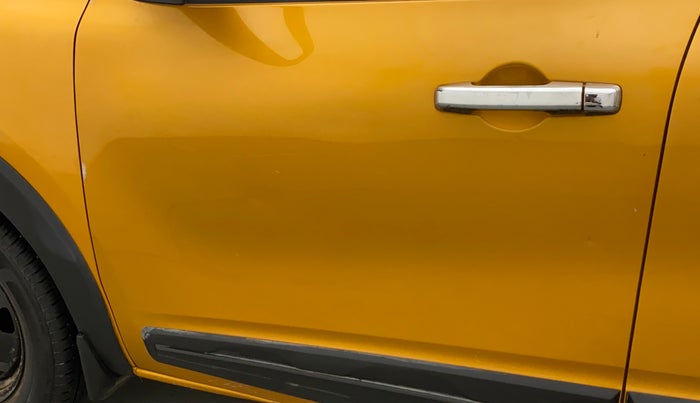 2019 Renault TRIBER 1.0 RXL PETROL, Petrol, Manual, 27,335 km, Front passenger door - Minor scratches