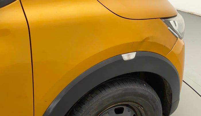 2019 Renault TRIBER 1.0 RXL PETROL, Petrol, Manual, 27,335 km, Right fender - Slightly dented