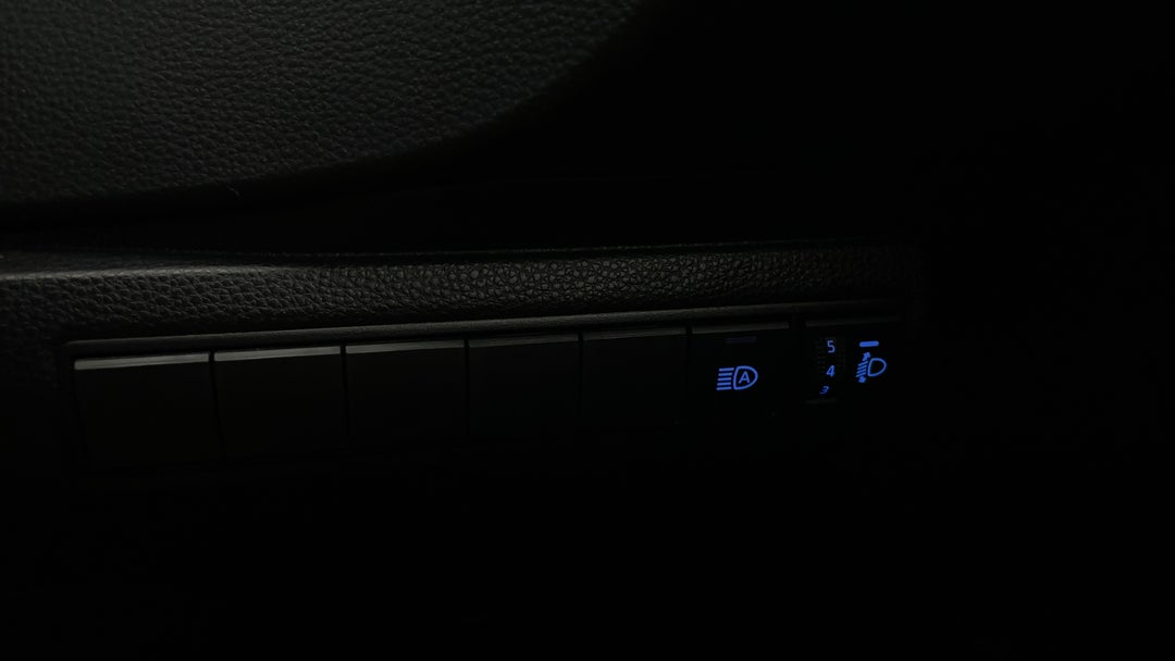 2021 Toyota Corolla Ascent Sport Hybrid, Automatic, 14957 km, Utility Switches/Buttons