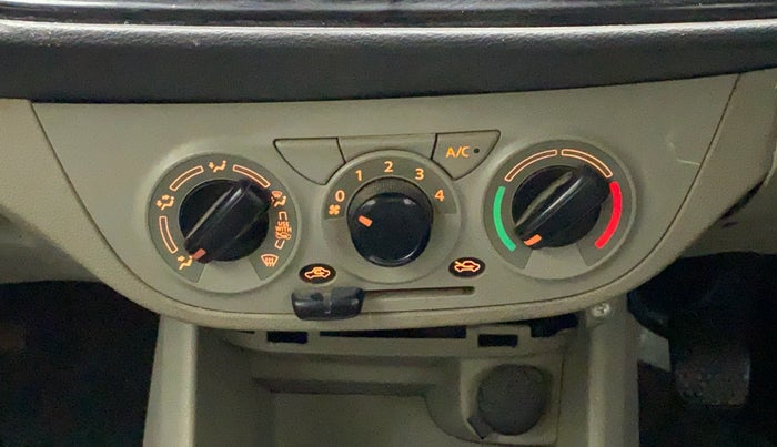 2019 Maruti Alto K10 VXI, Petrol, Manual, 34,845 km, AC Unit - Directional switch has minor damage