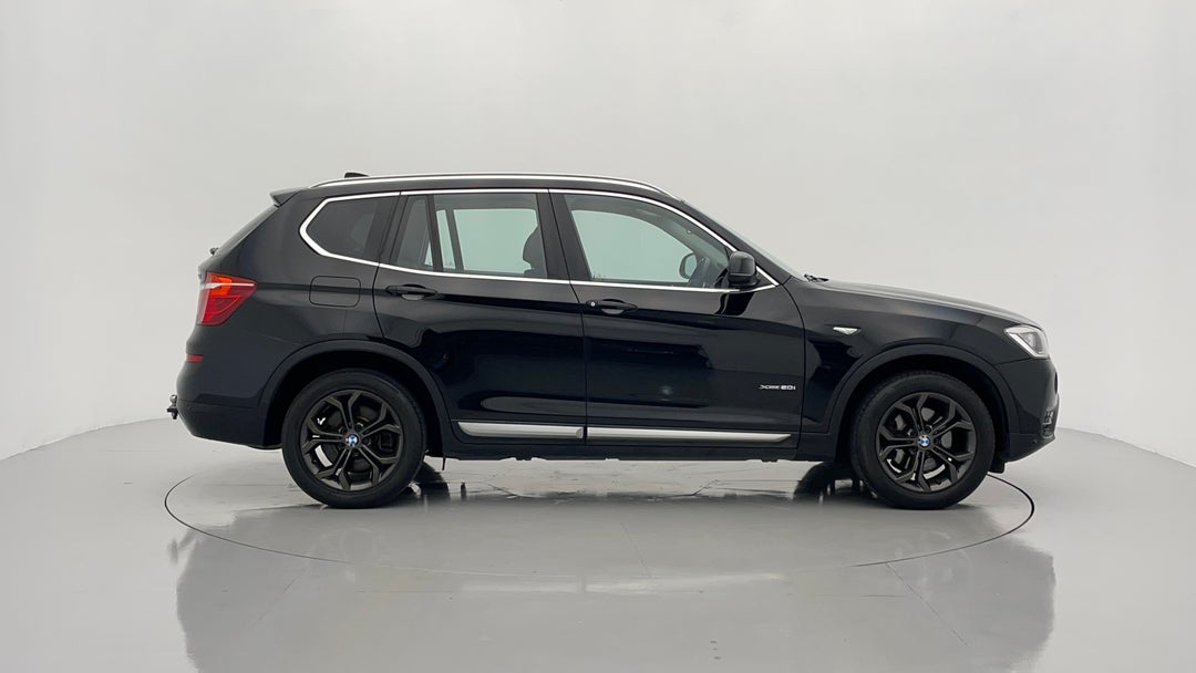 2017 BMW X3 Xdrive 20i, Automatic, 94859 km, Right Side View