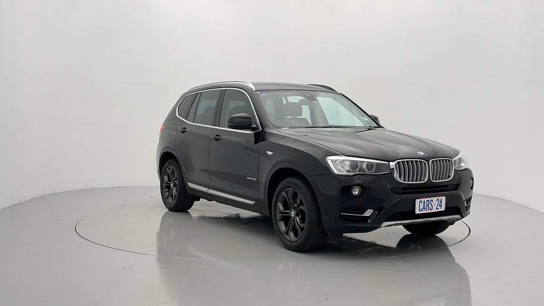2017 BMW X3 Xdrive 20i, Automatic, 94859 km, Right Front Diagonal (45- Degree) View