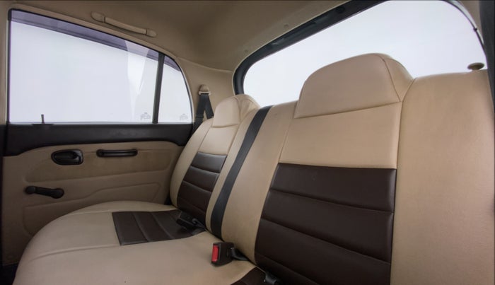 2014 Hyundai Santro Xing GLS, Petrol, Manual, 73,947 km, Right Side Rear Door Cabin