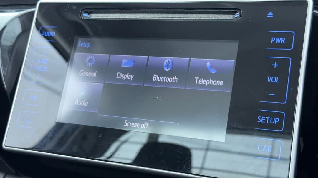 2019 Toyota Hilux Workmate, Manual, 44618 km, Infotainment System
