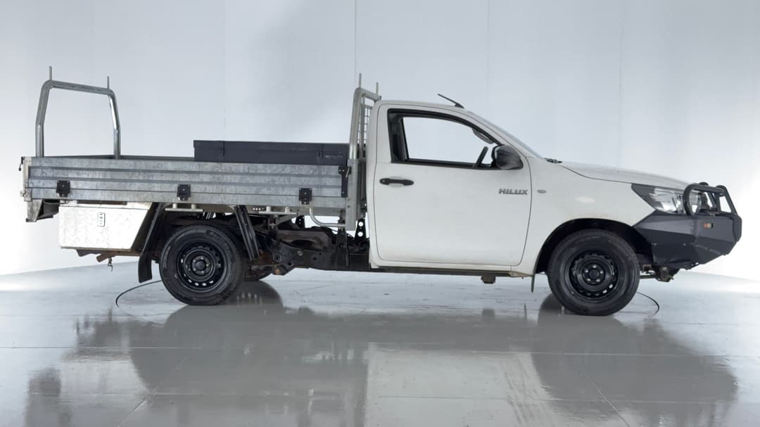 2019 Toyota Hilux Workmate, Manual, 44618 km, Right Side View