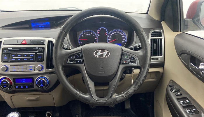 2014 Hyundai i20 SPORTZ 1.2 VTVT, Petrol, Manual, 33,892 km, Steering Wheel Close-up