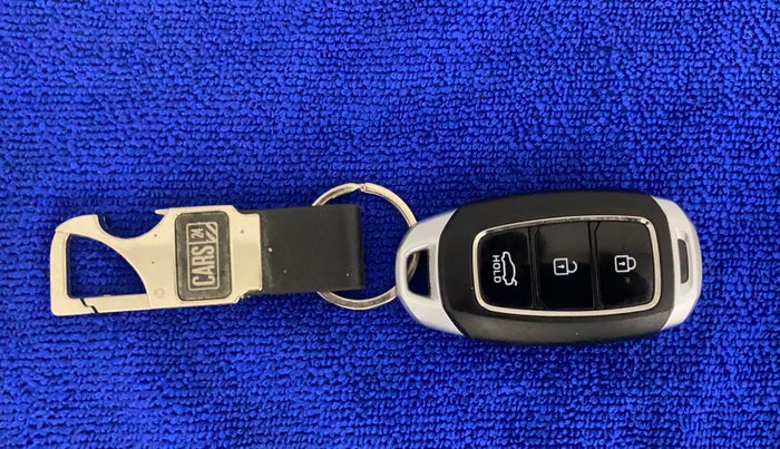 2019 Hyundai Verna 1.6 VTVT SX + AT, Petrol, Automatic, 50,480 km, Key Close Up