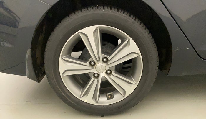 2019 Hyundai Verna 1.6 VTVT SX + AT, Petrol, Automatic, 50,480 km, Right Rear Wheel
