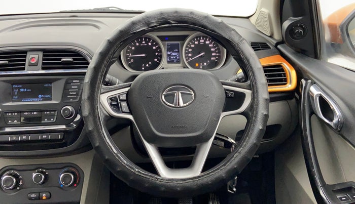 2016 Tata Tiago XZ 1.2 REVOTRON, Petrol, Manual, 28,827 km, Steering Wheel Close Up