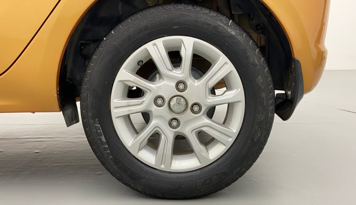 2016 Tata Tiago XZ 1.2 REVOTRON, Petrol, Manual, 28,827 km, Left Rear Wheel
