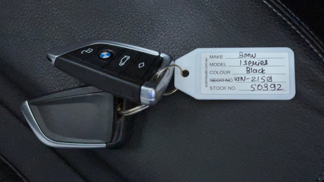 2019 BMW 1 18i M Sport, Automatic, 45275 km, Key Close-up