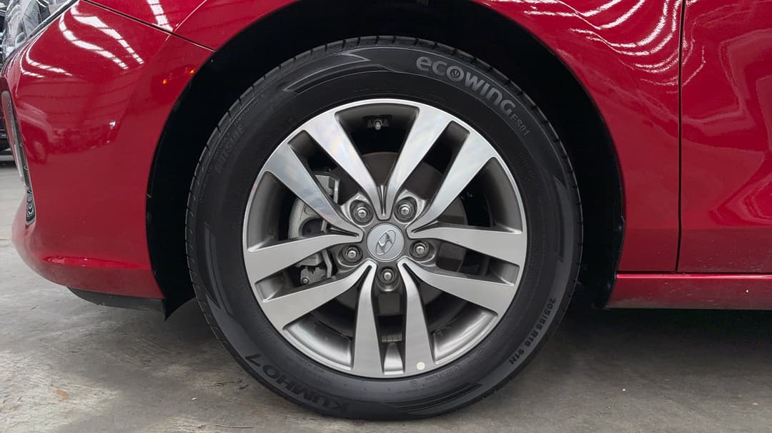 2018 Hyundai i30 Active, Automatic, 25208 km, Left Front Wheel