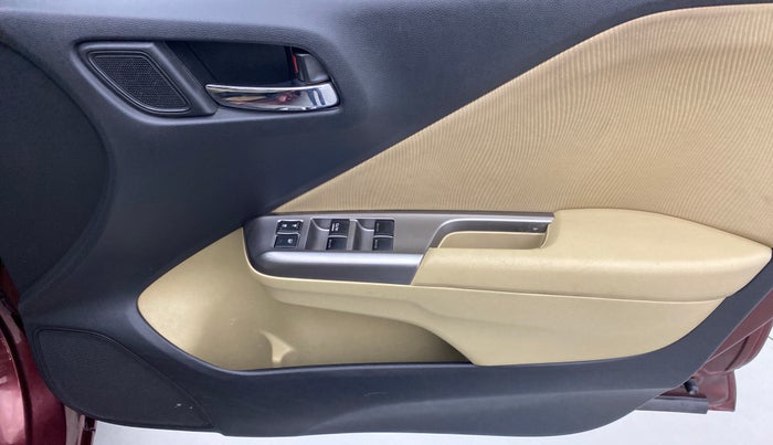 2014 Honda City V MT PETROL, Petrol, Manual, 41,662 km, Driver Side Door Panels Control