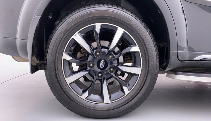 2021 Mahindra XUV500 W11, Diesel, Manual, 14,755 km, Right Rear Wheel