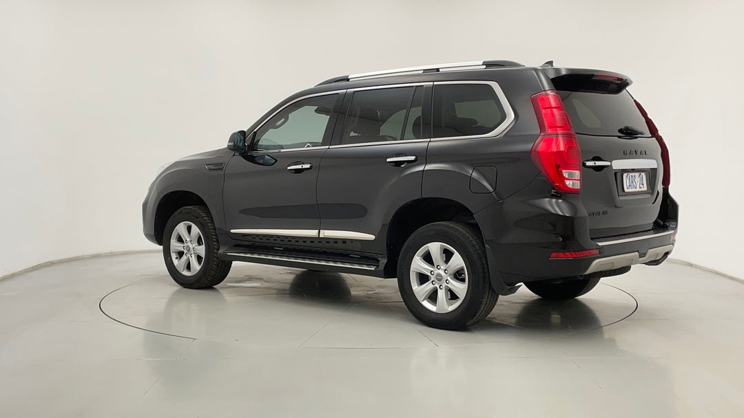 Left Back Diagonal (45- Degree) View