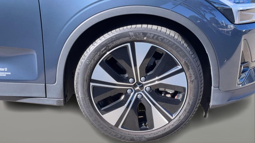 2022 Polestar 2 Long Range Dual Motor 78kwh, Automatic, 32095 km, Right Front Wheel