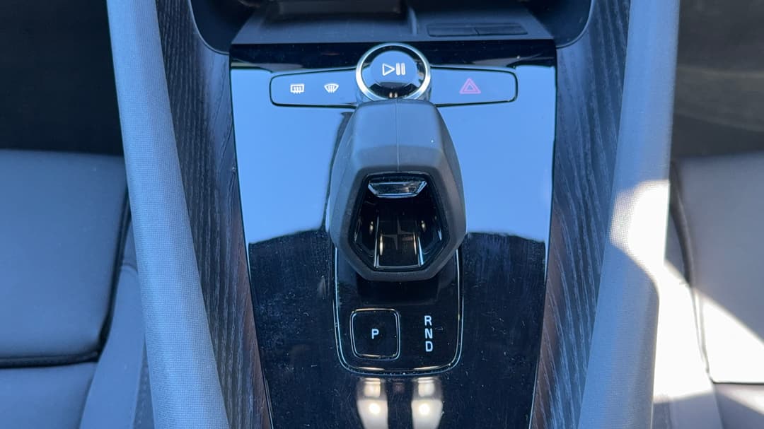 2022 Polestar 2 Long Range Dual Motor 78kwh, Automatic, 32095 km, Gear Lever 