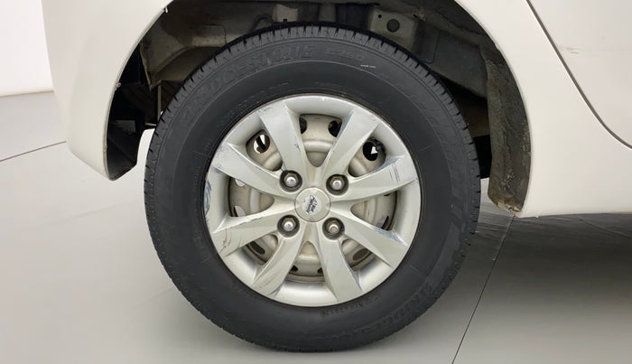 2014 Hyundai Eon ERA +, Petrol, Manual, 85,017 km, Right Rear Wheel