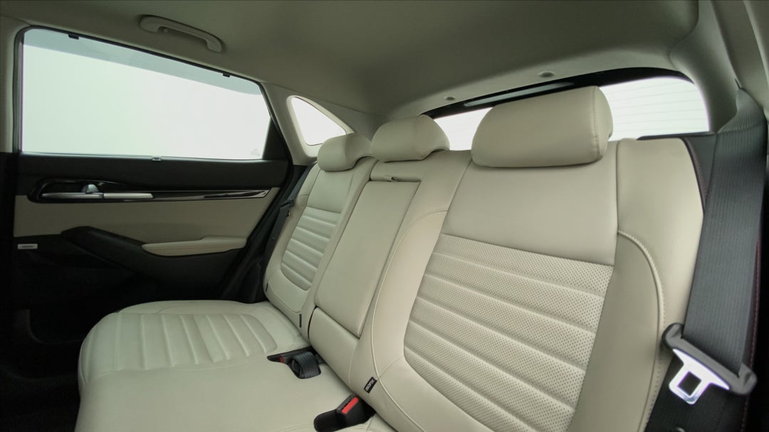 Right Side Rear Door Cabin