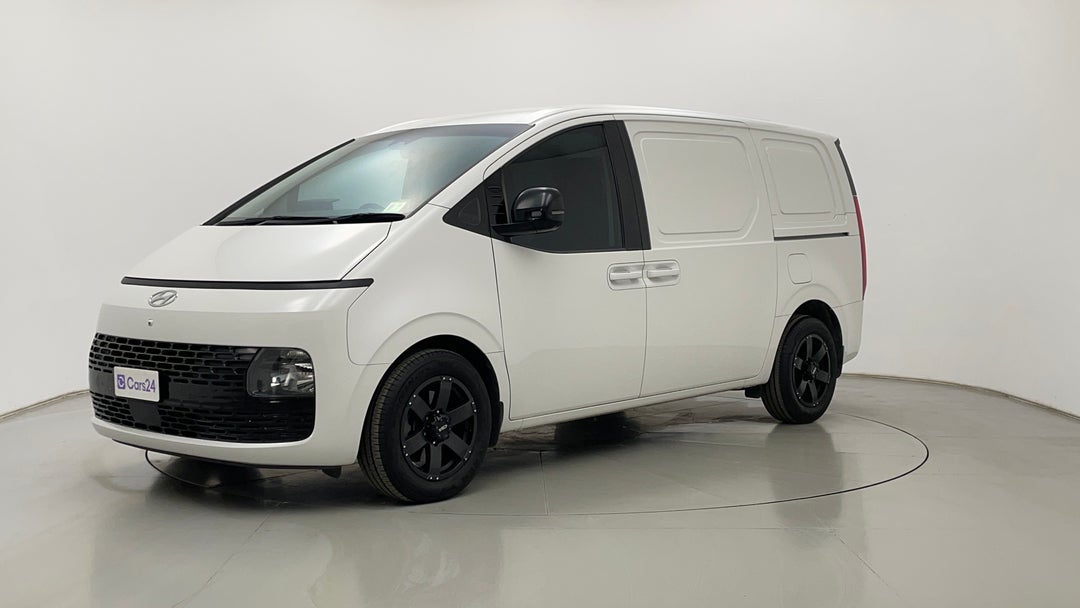 Left Front Diagonal (45- Degree) View