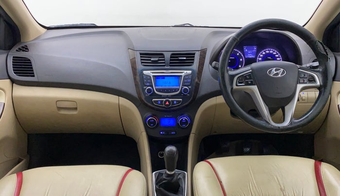 2013 Hyundai Verna FLUIDIC 1.6 CRDI SX, Diesel, Manual, 1,18,574 km, Dashboard