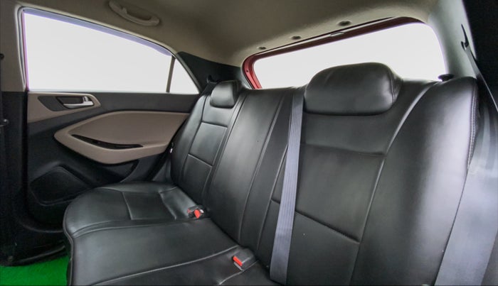 2019 Hyundai Elite i20 1.2 MAGNA PLUS VTVT, Petrol, Manual, 34,532 km, Right Side Door Cabin View