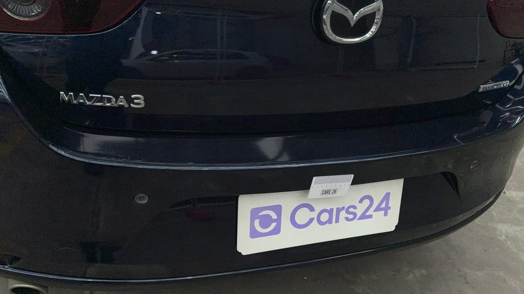 2019 Mazda 3 G20 Touring, Automatic, 60177 km, Bumper Rear Scratch