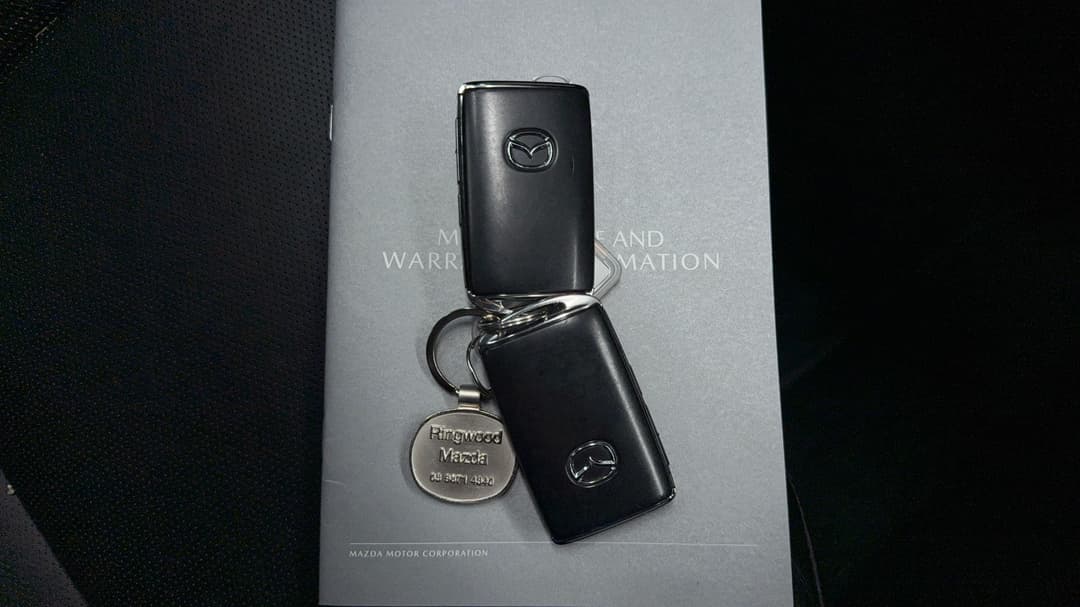 2019 Mazda 3 G20 Touring, Automatic, 60177 km, Key Close-up