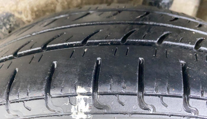 2018 Maruti Celerio VXI CNG D, CNG, Manual, 70,199 km, Left Rear Tyre Tread